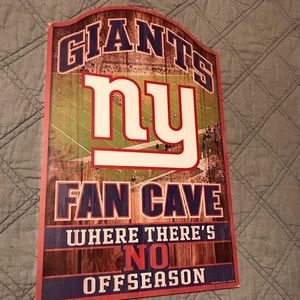 Giants fan cave sign
